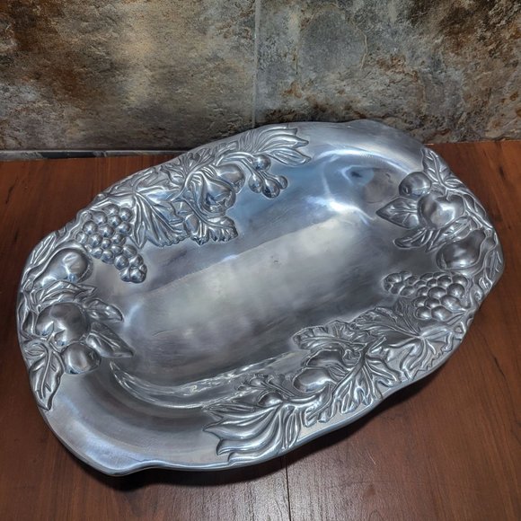 TableTops Unlimited Large Silver Oval Fruit Platter Serving Bowl Oven Safe - Picture 10 of 12